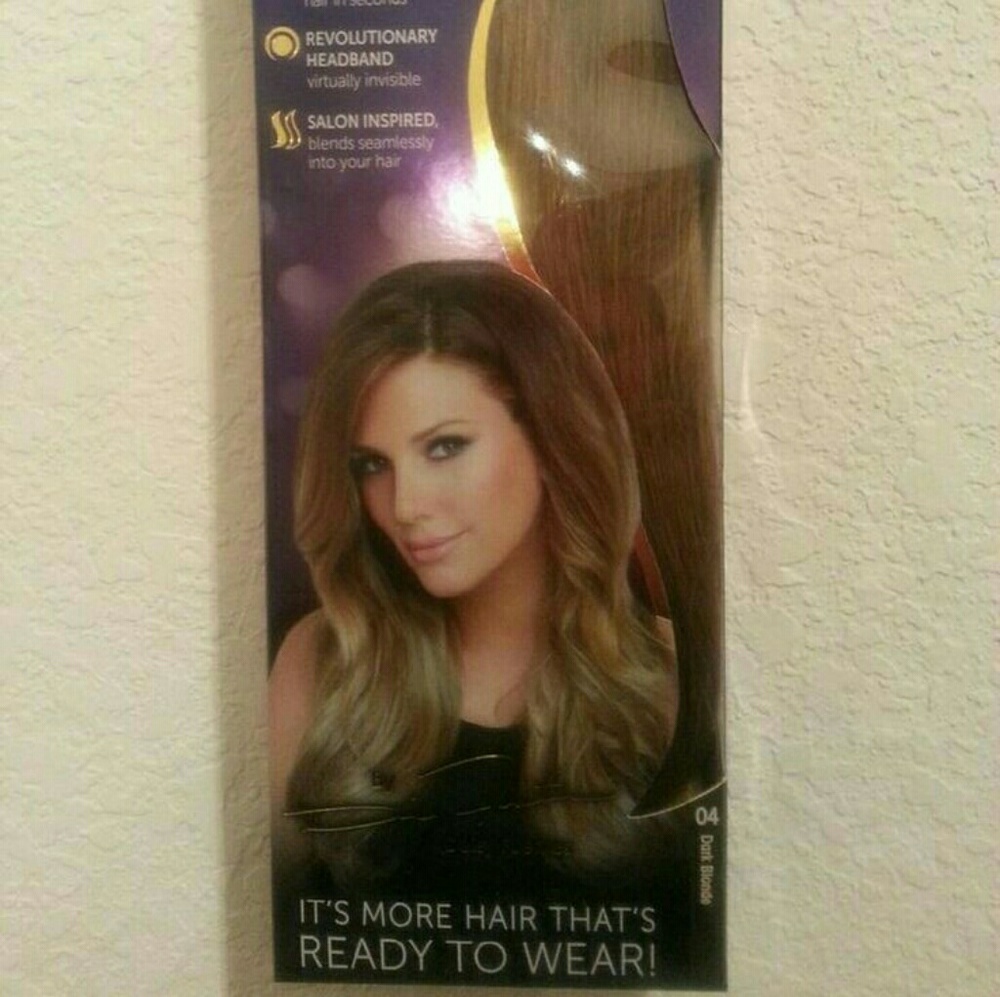 Daisy Fuentes: Secret Extensions